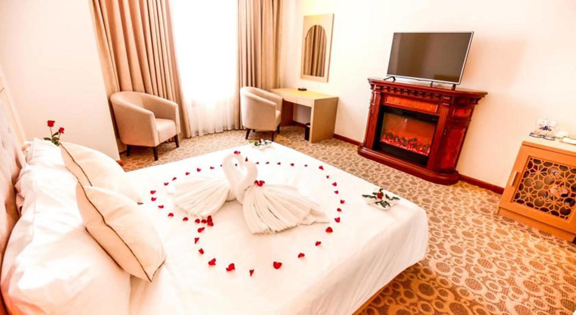 Bavico Plaza Hotel Đà Lạt Exterior foto