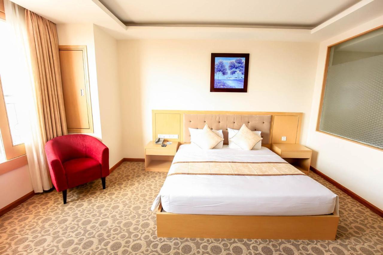 Bavico Plaza Hotel Đà Lạt Exterior foto