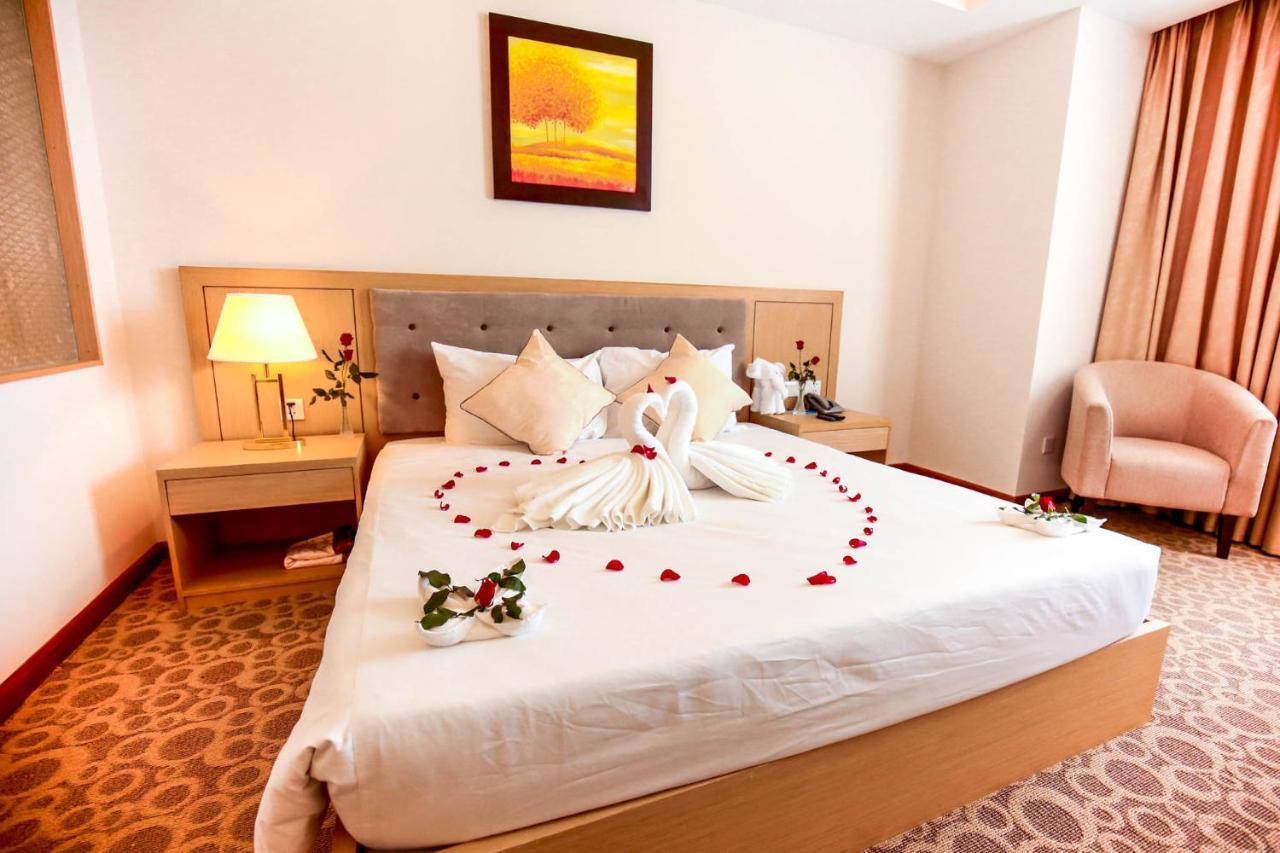 Bavico Plaza Hotel Đà Lạt Exterior foto